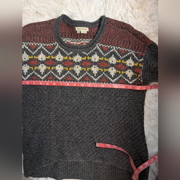 Royal Robbins Fair Isle Yoke Sweater Charcoal/Red M Cozy Wool Blend - Picture 4 of 7